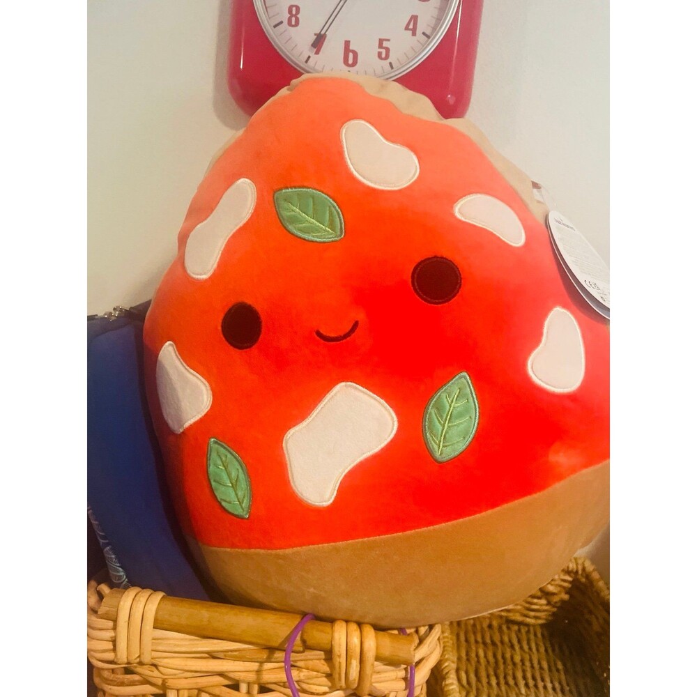Large pizza Squishmellow